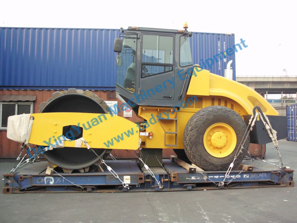 c鿴ԔϢ}Road roller xΔ930