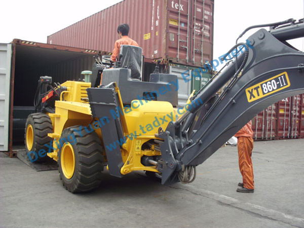 c鿴ԔϢ}Backhoe loader packing xΔ1188